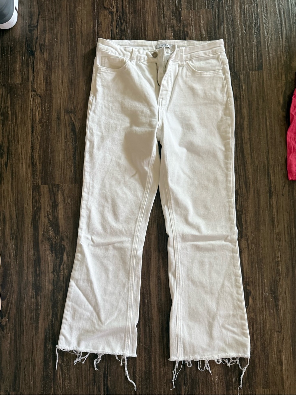 Bayeas Women's White Ankle-Cropped Jeans